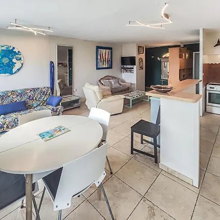 Apartment In With Wifi