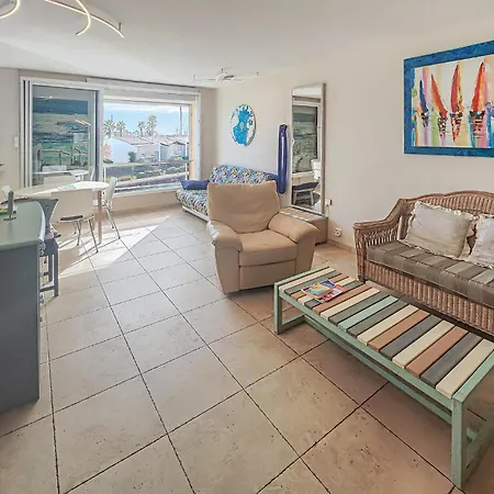 In With Wifi Apartment